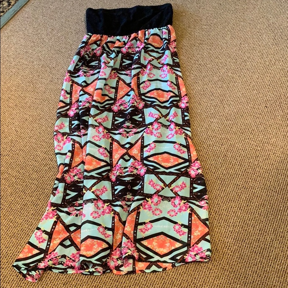 Maxi fashionable summer dress